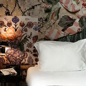 4* Hotel Du Petit Moulin