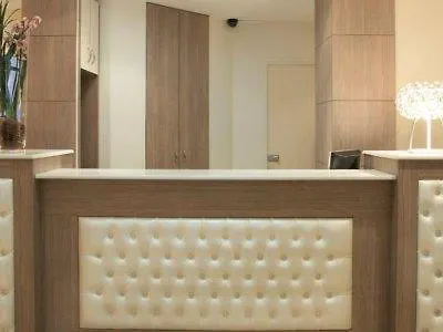 Hotel Lebron Paris 3*,
