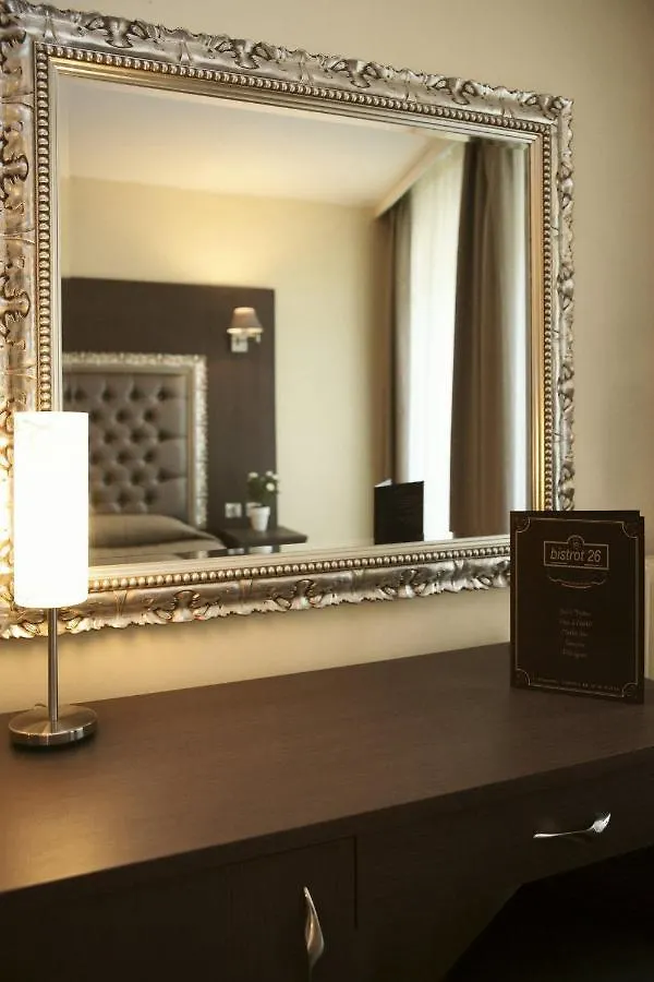 Hotel Lebron Paris 3*,  France