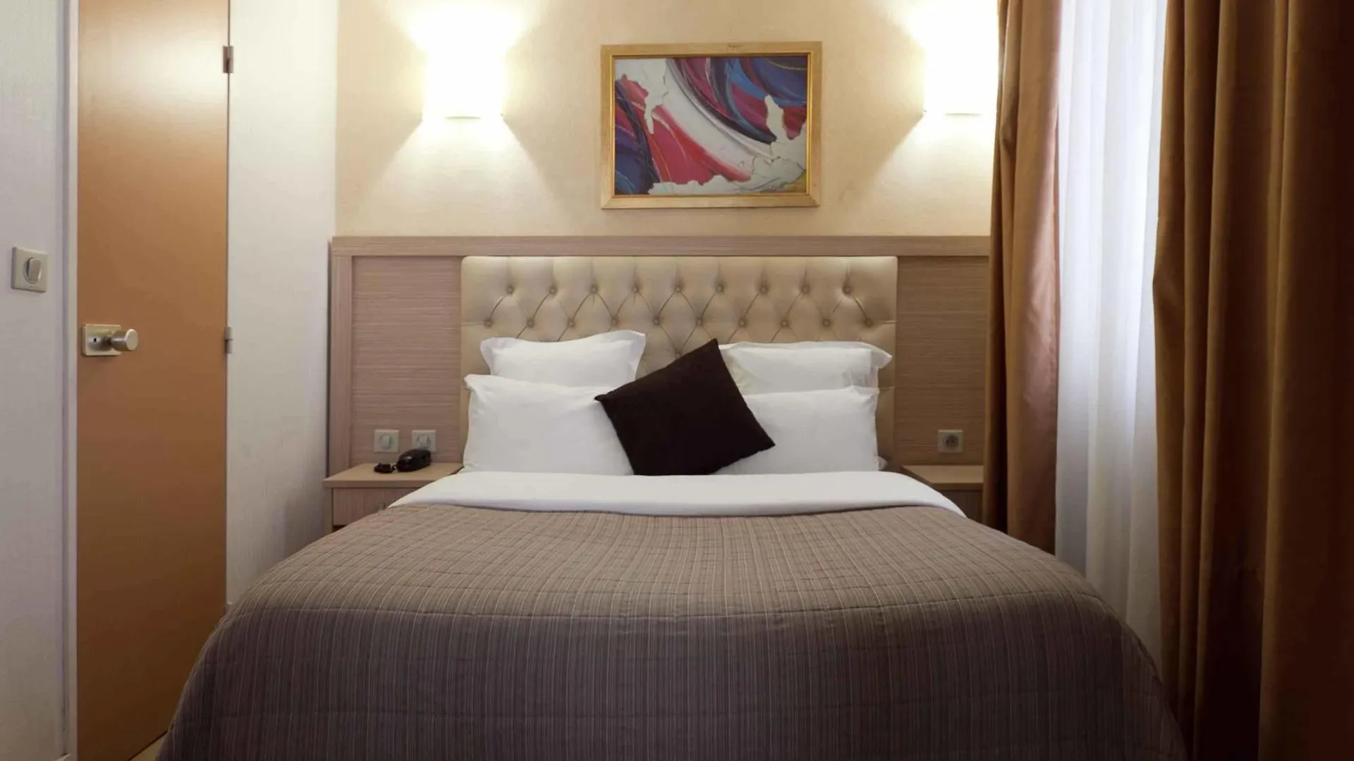 Hotel Lebron Paris